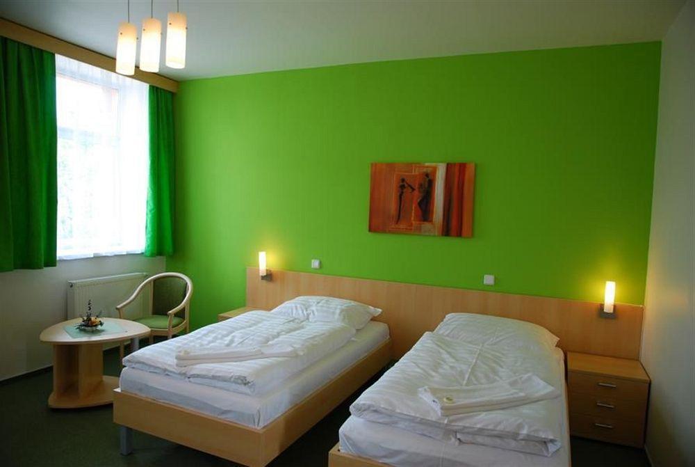 Hotel Senimo Olomouc Exteriör bild